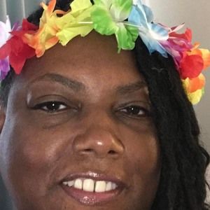 Meet your Posher, Freda